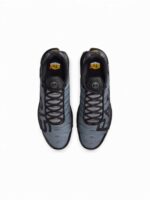 Air Max Plus Paris Edition - Image 4