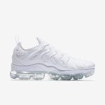 Nike Air VaporMax Plus White - Image 2