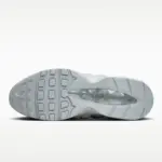 Air Max 95 Pure Platinum - Image 4